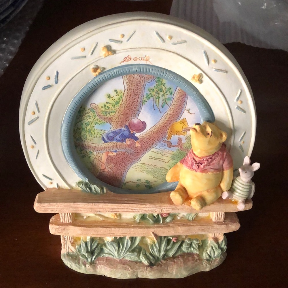 Vintage Winnie the Pooh and Piglet picture frame